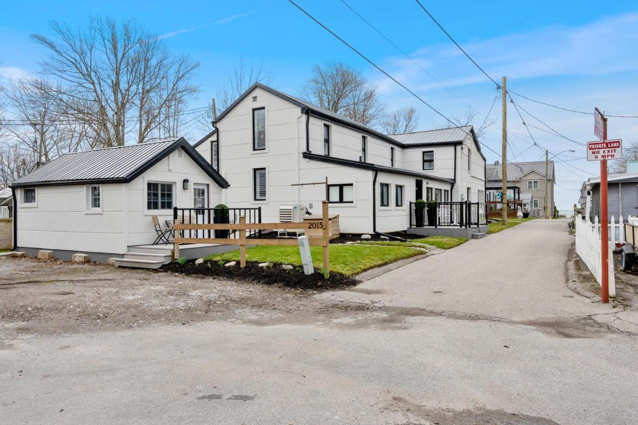 Luxe Lodges On Lake Erie Port Dover Ngoại thất bức ảnh