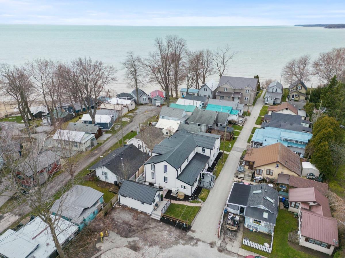 Luxe Lodges On Lake Erie Port Dover Ngoại thất bức ảnh
