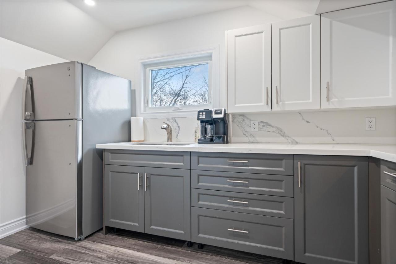 Luxe Lodges On Lake Erie Port Dover Ngoại thất bức ảnh