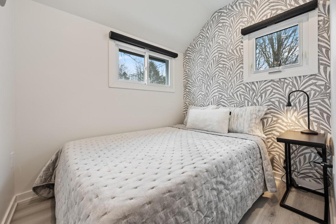 Luxe Lodges On Lake Erie Port Dover Ngoại thất bức ảnh