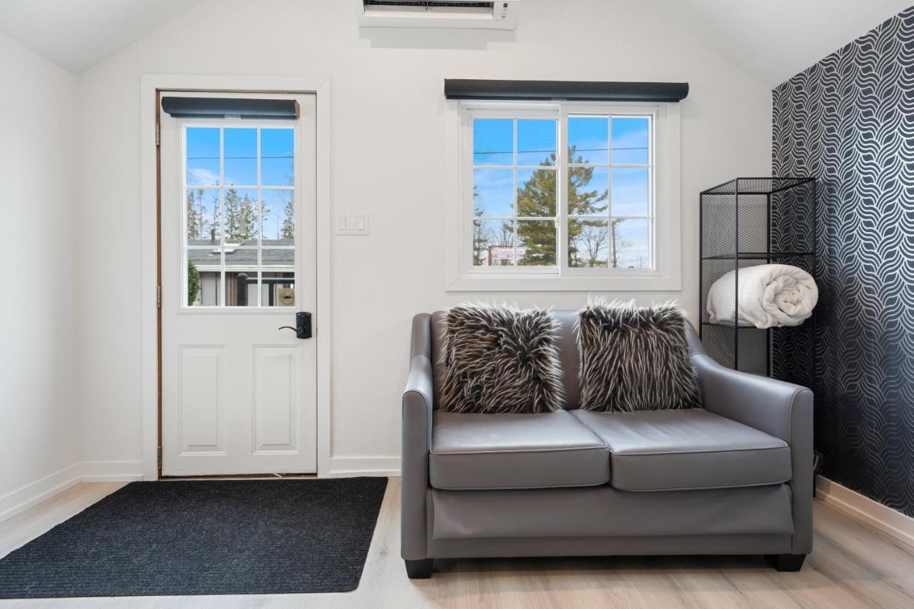 Luxe Lodges On Lake Erie Port Dover Ngoại thất bức ảnh